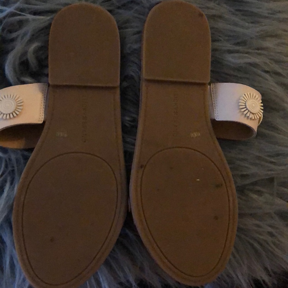 Sandals - Picture 2 of 4